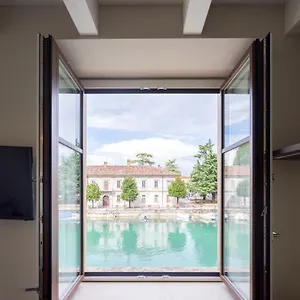 Cabanon Urban Apartamento Peschiera del Garda