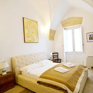 https://la-bella-lecce-bb-73100.lecce-hotels.com
