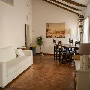 Attic In San Marco Apartamento Venecia